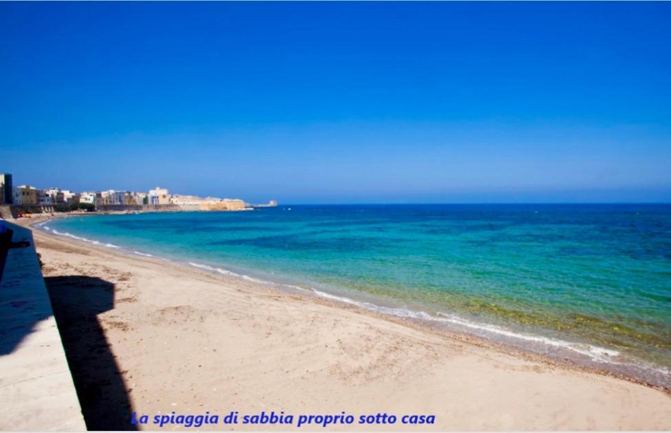 Be Mediterraneo, In Centro Sul Mare - In The Center Beach Front - 80 Mq Trapani Ngoại thất bức ảnh