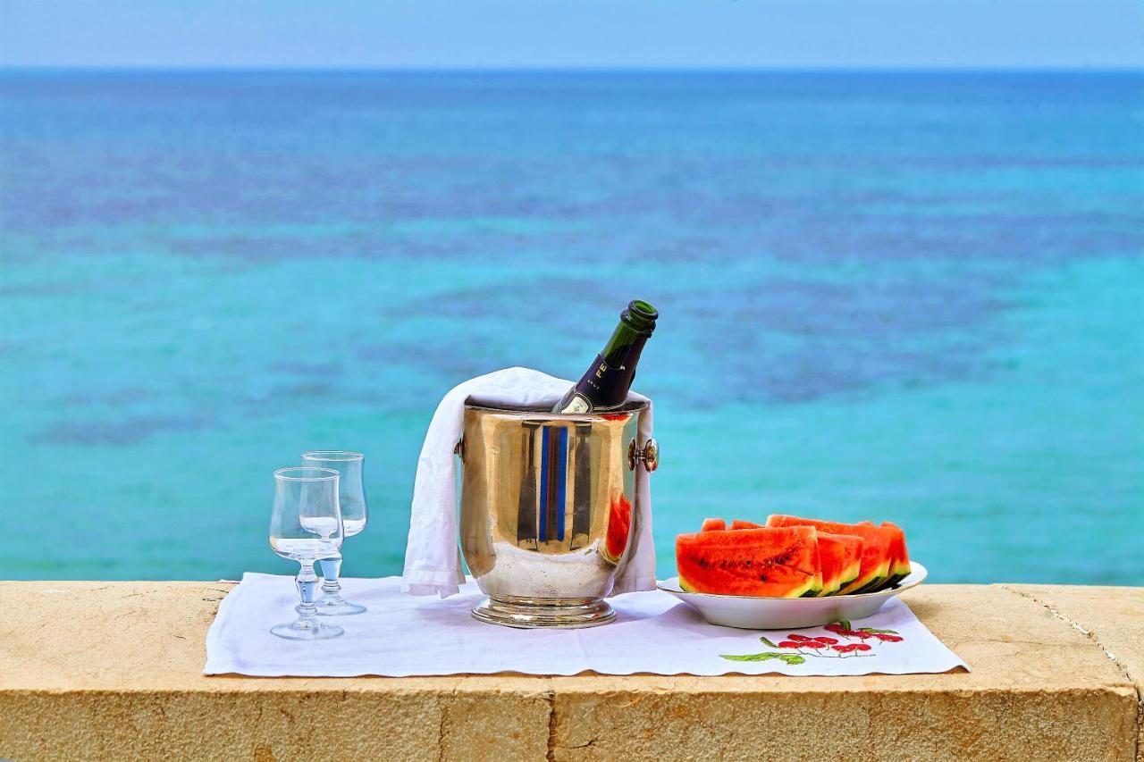 Be Mediterraneo, In Centro Sul Mare - In The Center Beach Front - 80 Mq Trapani Ngoại thất bức ảnh
